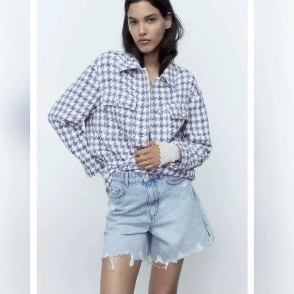 ZARA Houndstooth Tweed Oversized Jacket with Pearlized Buttons (Size XS) - Picture 2 of 11